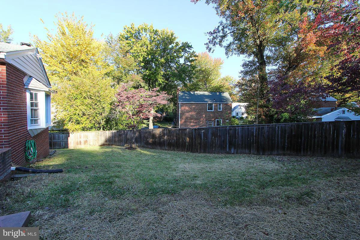 2705 Avena Street Silver Spring, MD 20902 - Photo 29 of 30 Exterior (Rear)