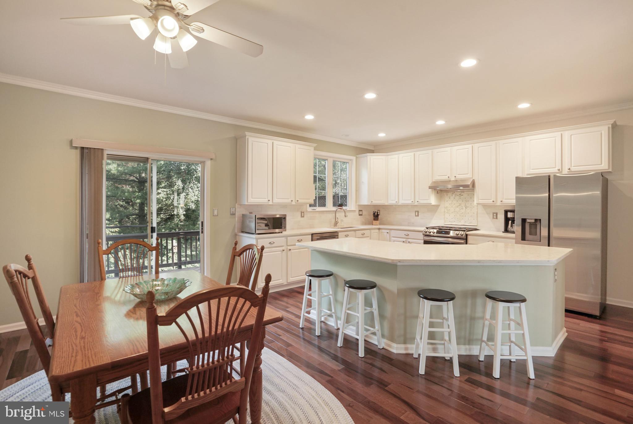 21492 Tamarack Ridge Square Sterling, VA 20164 - Photo 13 of 40 Gallery Image 13