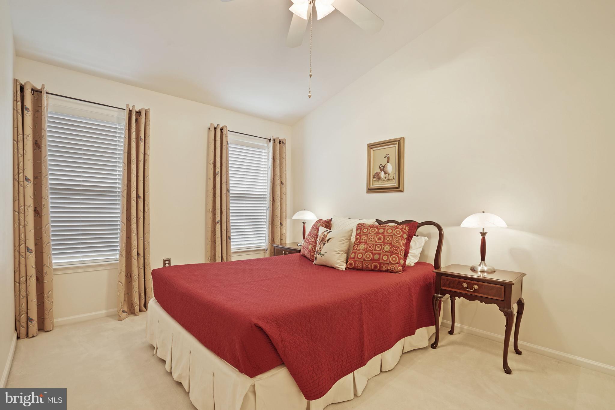 21492 Tamarack Ridge Square Sterling, VA 20164 - Photo 19 of 40 Gallery Image 19