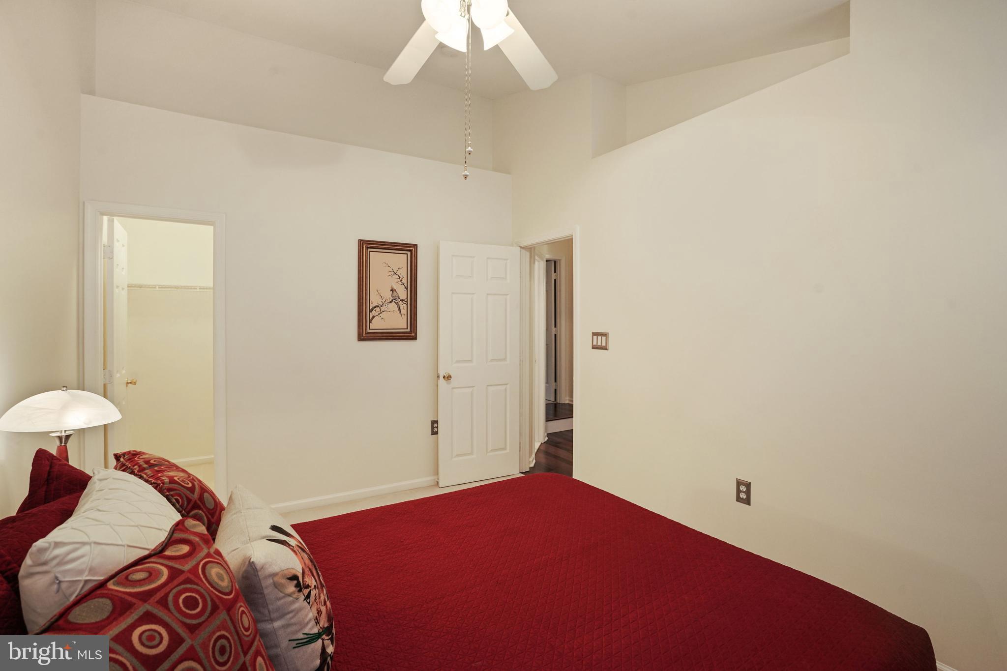 21492 Tamarack Ridge Square Sterling, VA 20164 - Photo 20 of 40 Gallery Image 20