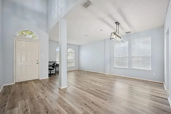 $425,000 | 3304 Olympus Court, Corinth, TX 76210
