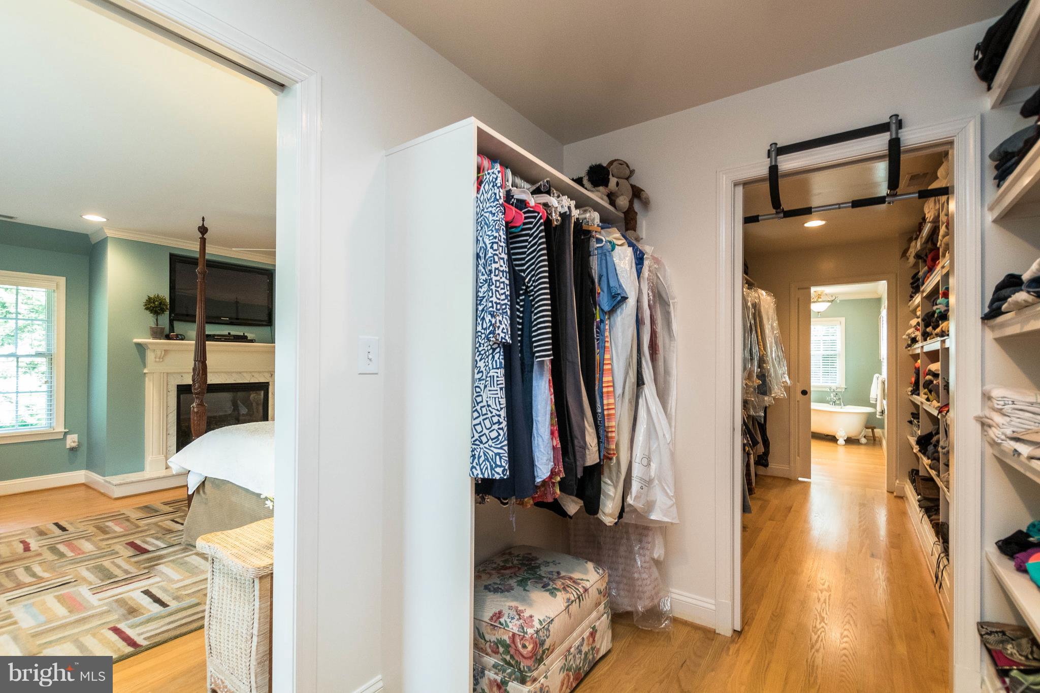 502 Worcester Road Towson, MD 21286 - Photo 15 of 30 a view of a walk in closet