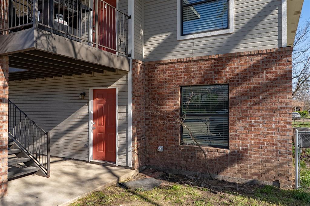 892 West Vanderbilt Street Stephenville, TX 76401 - Photo 6 of 34 a view of house