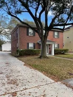 $1,700 | 135 Atherton Drive, Metairie, LA 70005