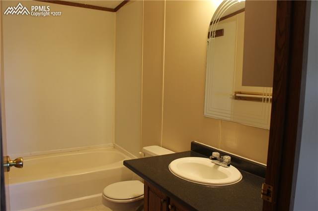 1225 Houseman Road Colorado Springs, CO 80930 - Photo 13 of 24 Gallery Image 13