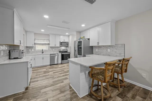 $429,900 | 232 Kyte Road, San Mateo, FL 32187