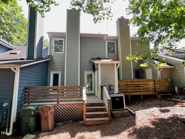 a view of a outdoor space