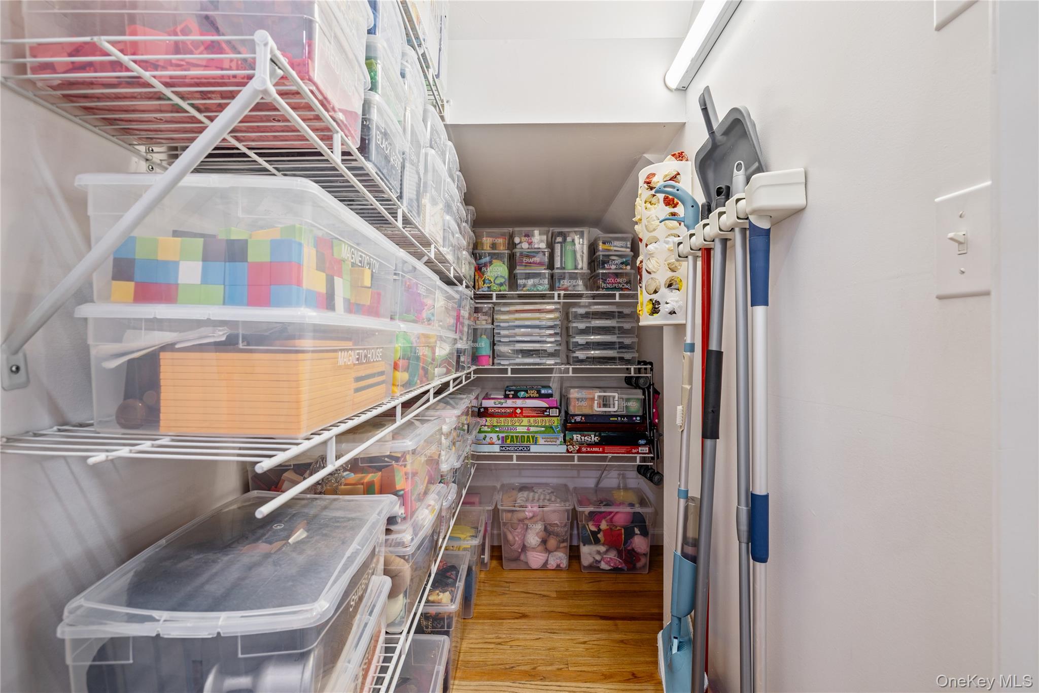 3314 Parkview Drive Spring Valley, NY 10977 - Photo 14 of 34 a view of entryway