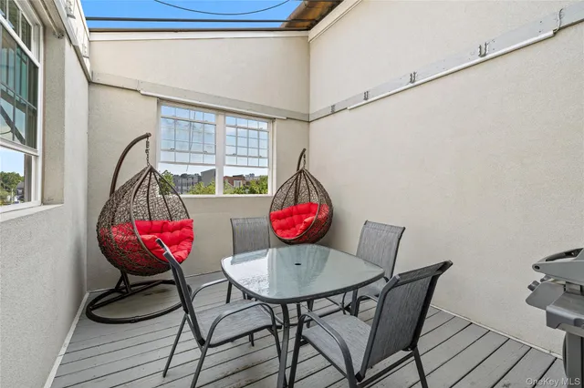 $799,999 | 3314 Parkview Drive, Spring Valley, NY 10977