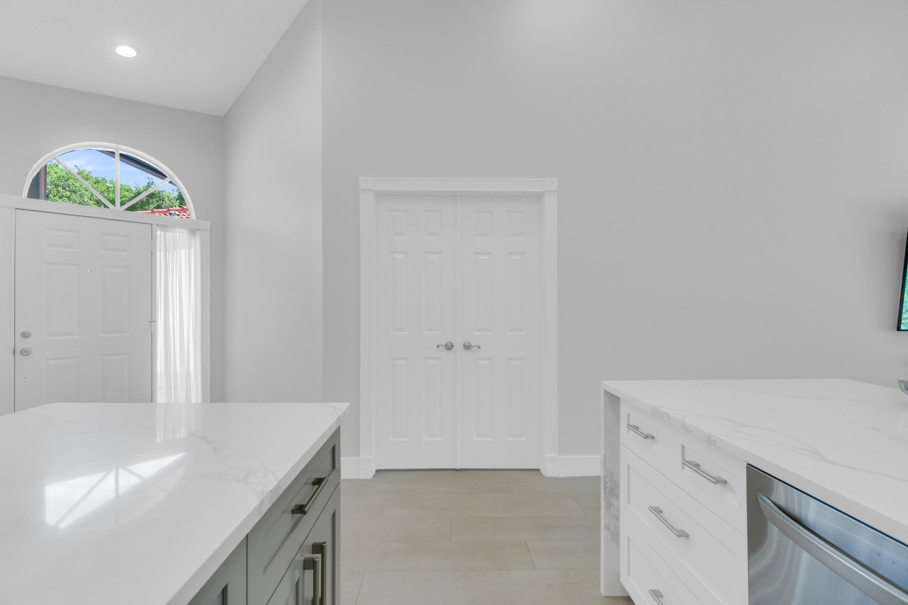 8224 Vía Bella Boca Raton, FL 33496 - Photo 8 of 68 30