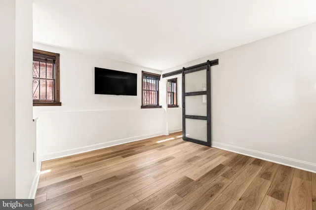 $389,500 | 333 2nd Street Northeast, Unit 106, Washington, DC 20002