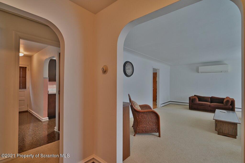 1610 Green Ridge Street Dunmore, PA 18509 - Photo 14 of 60