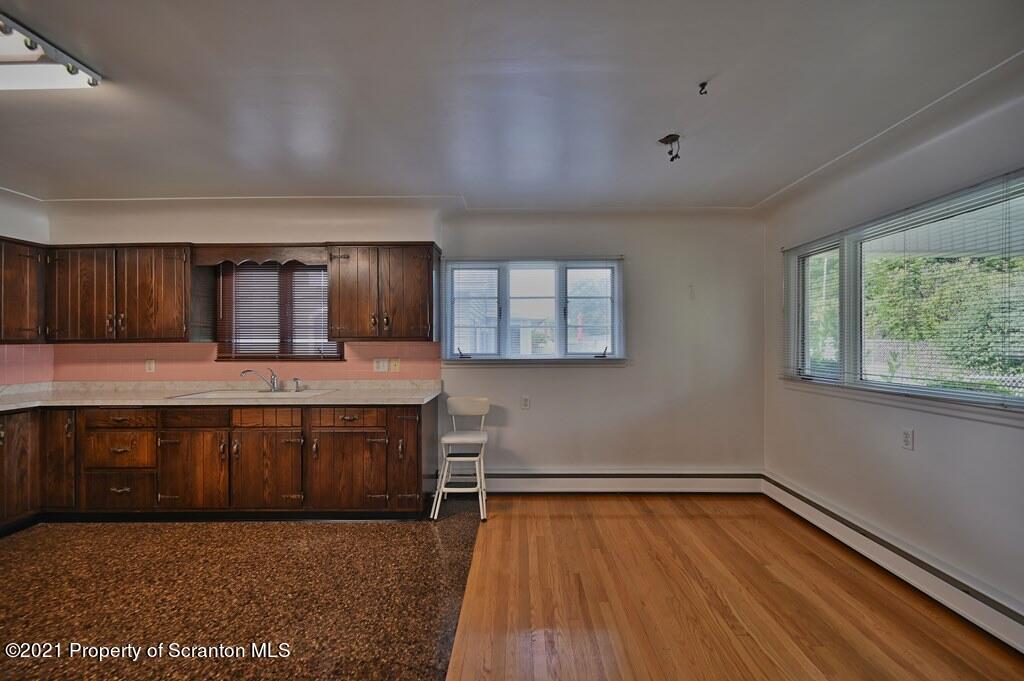 1610 Green Ridge Street Dunmore, PA 18509 - Photo 16 of 60