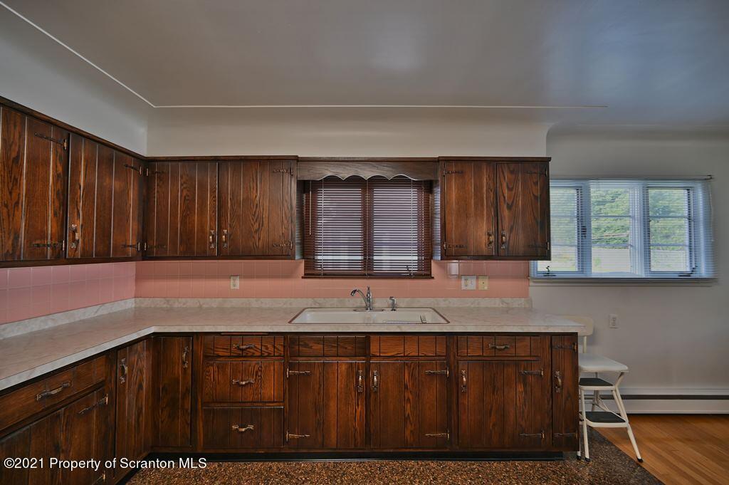 1610 Green Ridge Street Dunmore, PA 18509 - Photo 19 of 60