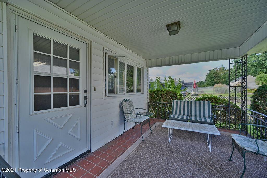 1610 Green Ridge Street Dunmore, PA 18509 - Photo 26 of 60