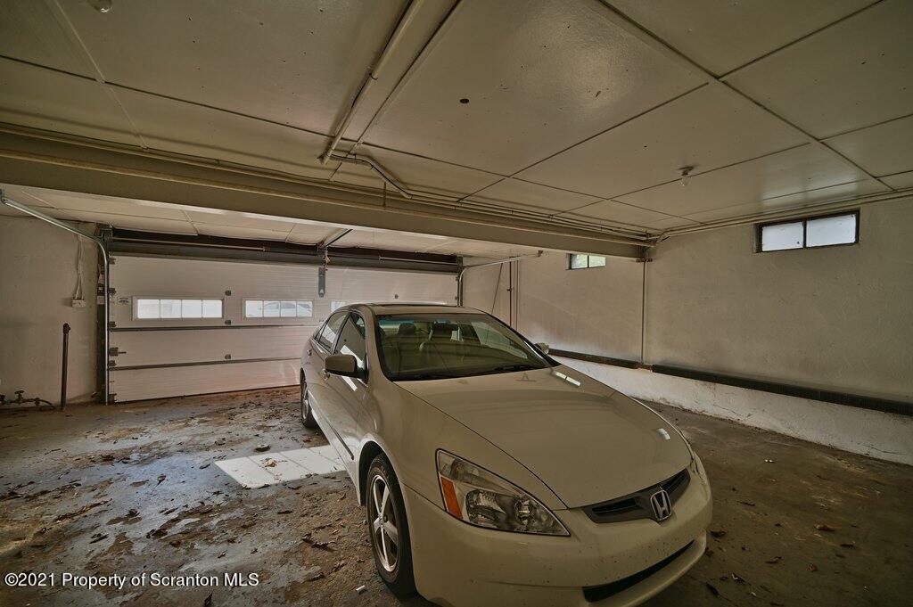 1610 Green Ridge Street Dunmore, PA 18509 - Photo 46 of 60