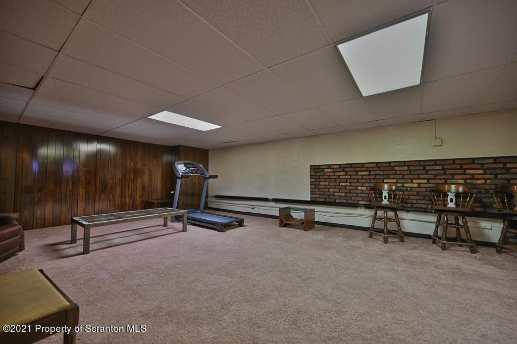 1610 Green Ridge Street Dunmore, PA 18509 - Photo 48 of 60
