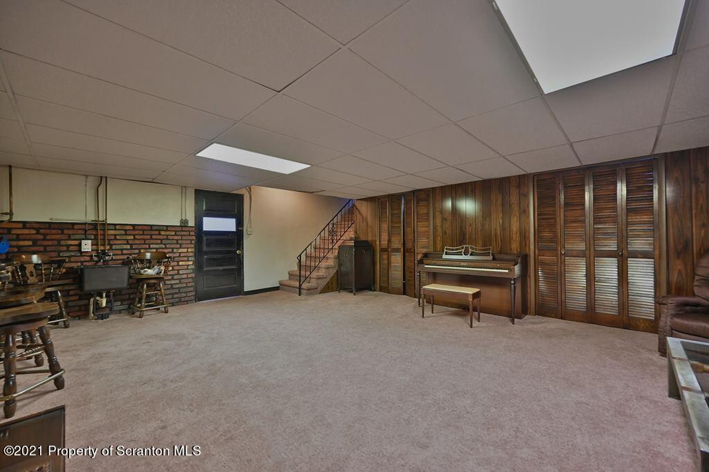 1610 Green Ridge Street Dunmore, PA 18509 - Photo 50 of 60