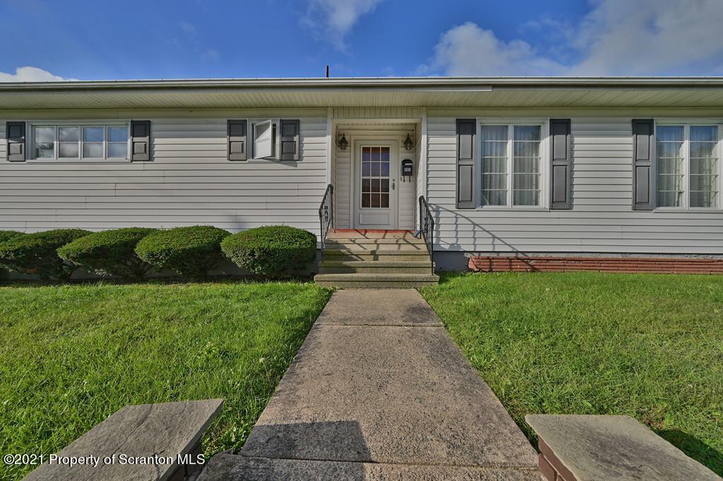 1610 Green Ridge Street Dunmore, PA 18509 - Photo 4 of 60