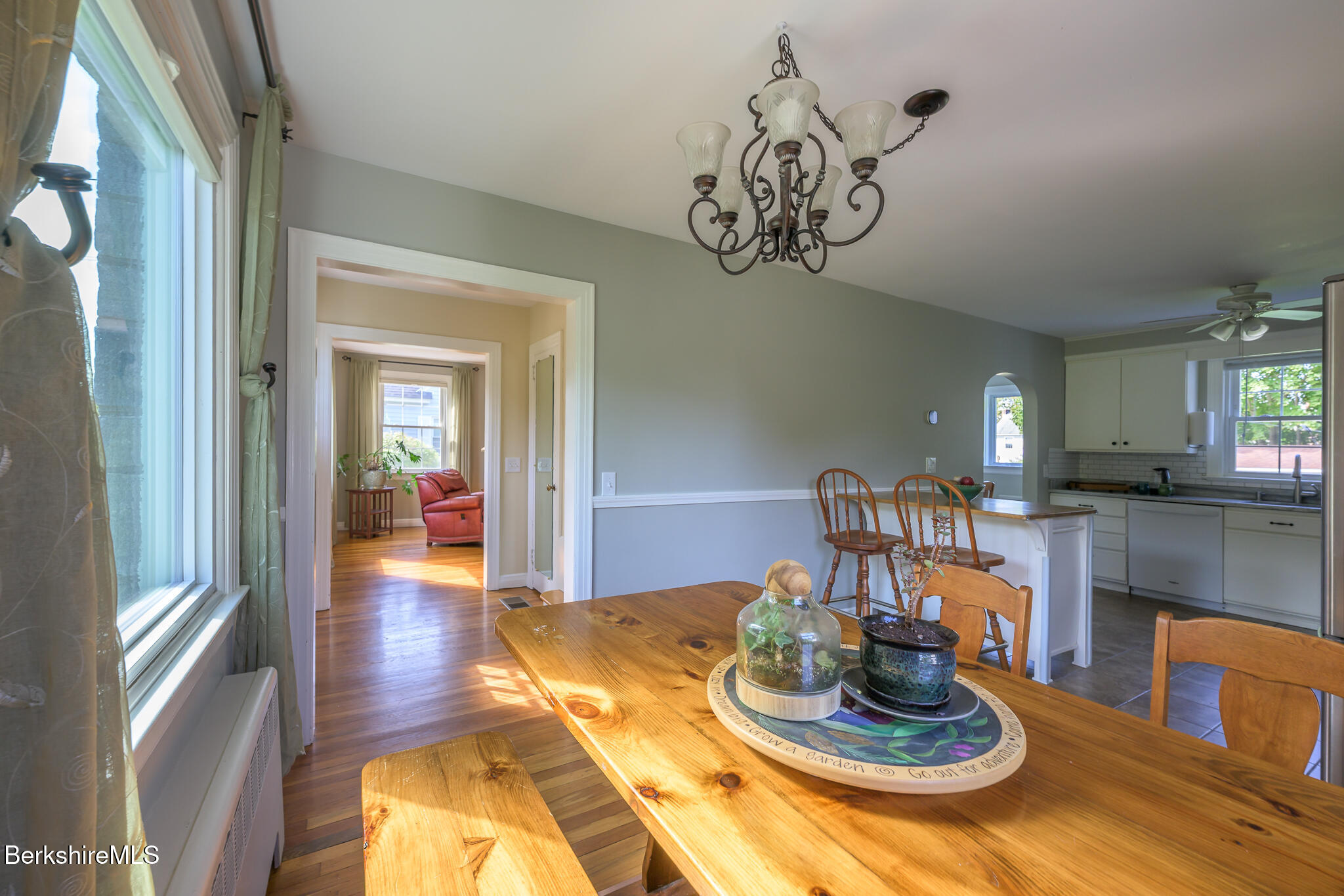 36 Roberta Road Pittsfield, MA 01201 - Photo 19 of 50 36RobertaRd96822