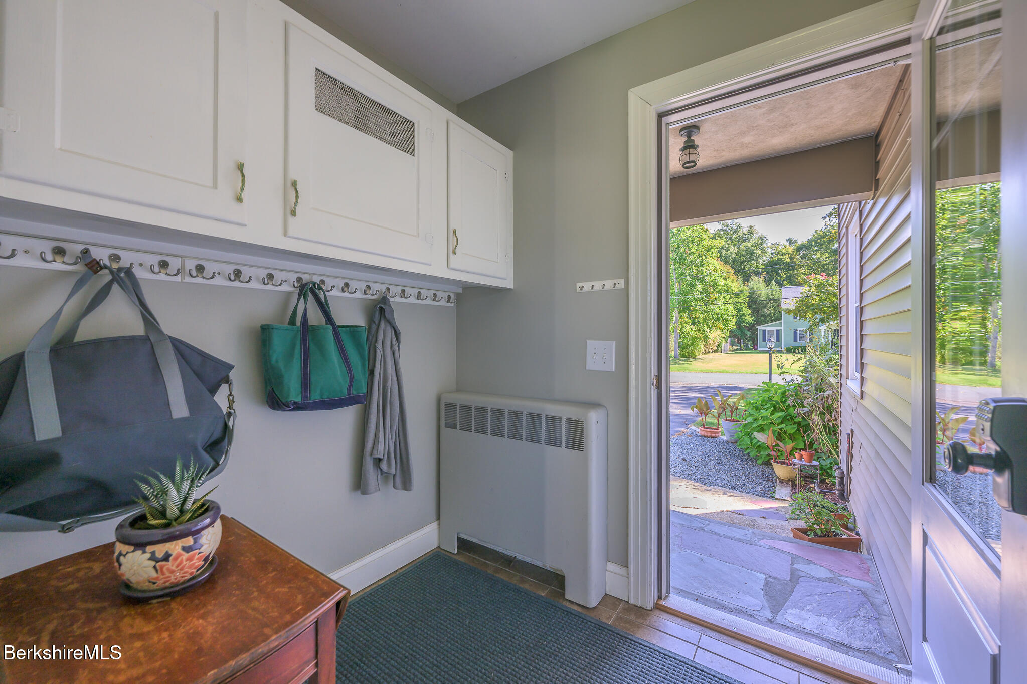 36 Roberta Road Pittsfield, MA 01201 - Photo 24 of 50 36RobertaRdPittsfield96756