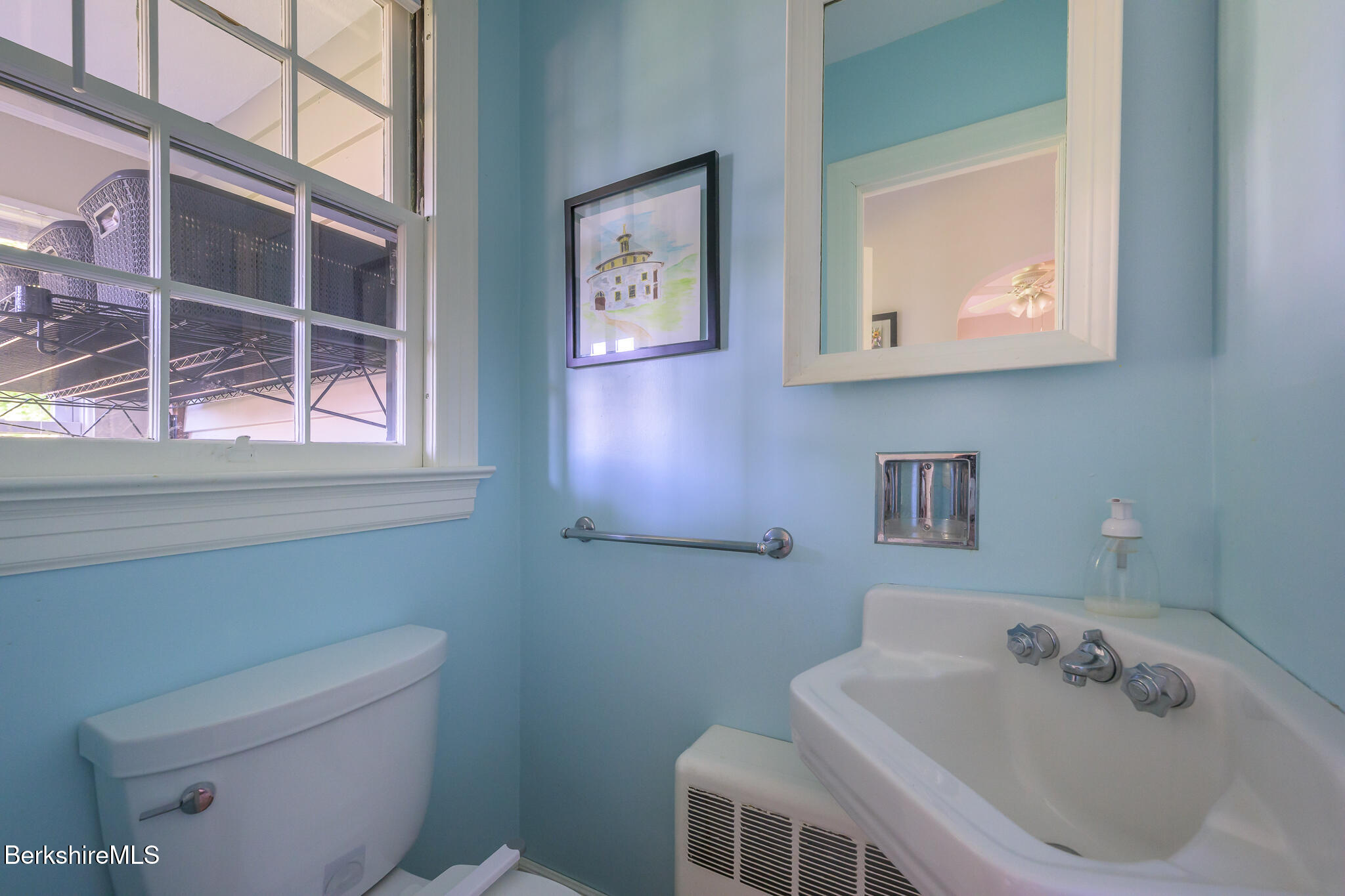 36 Roberta Road Pittsfield, MA 01201 - Photo 25 of 50 36 RobertaRd96741