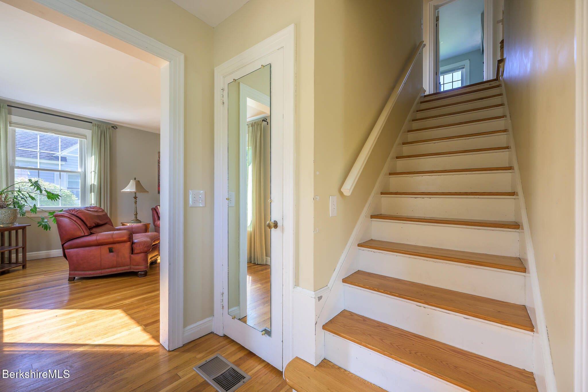36 Roberta Road Pittsfield, MA 01201 - Photo 30 of 50 36RobertaRdPittsfield96828