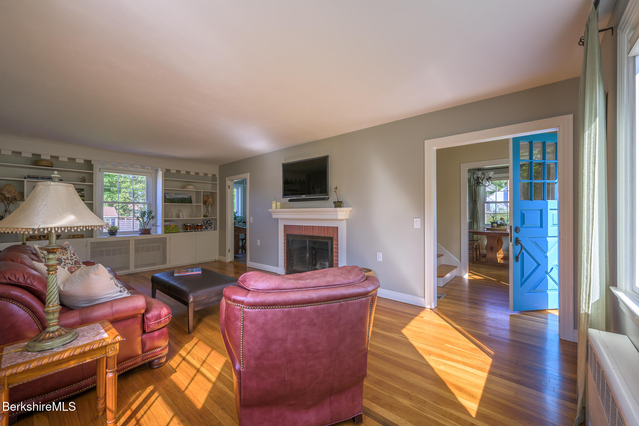 36 Roberta Road Pittsfield, MA 01201 - Photo 6 of 50 36RobertaRd 96813