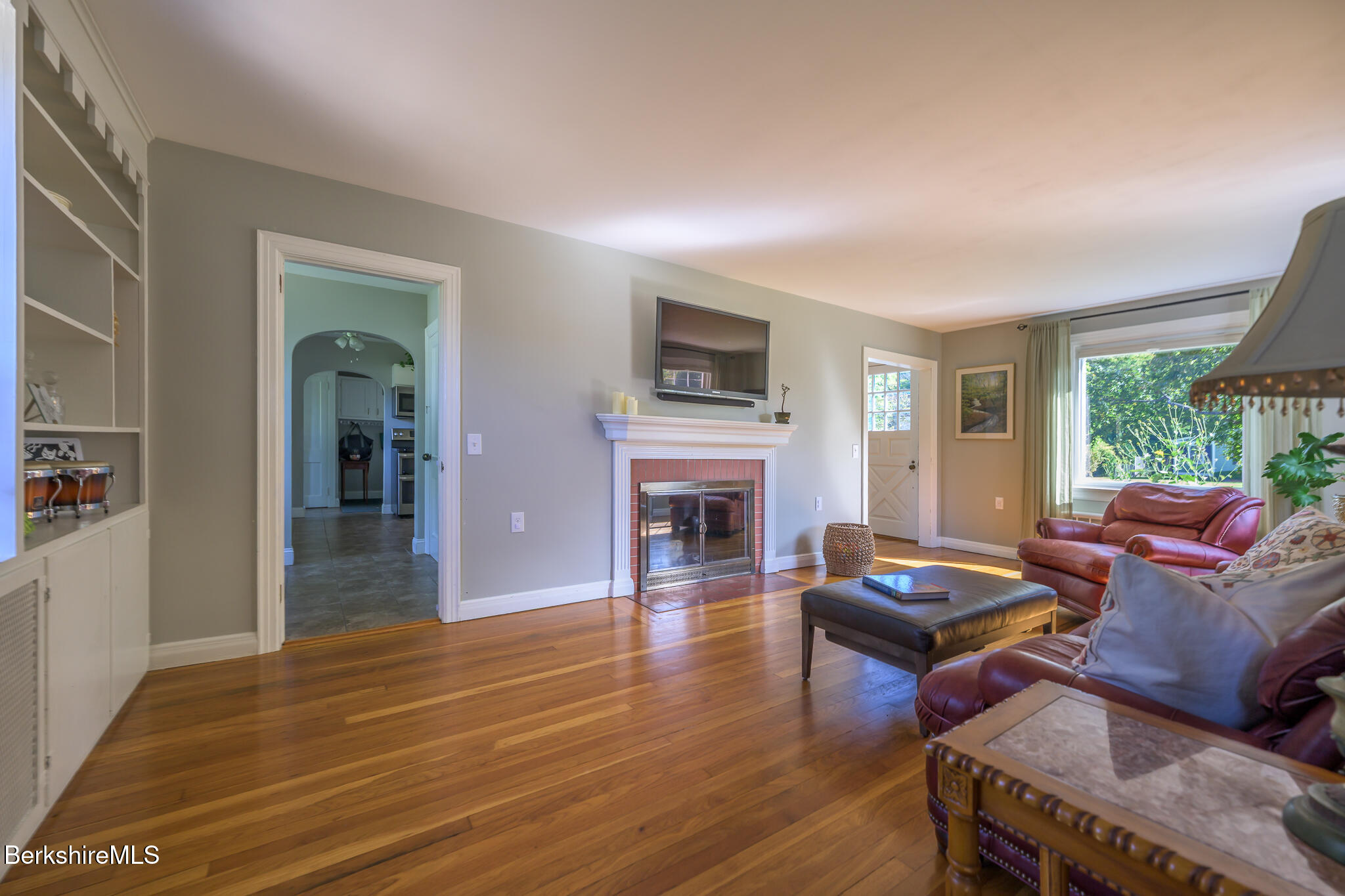 36 Roberta Road Pittsfield, MA 01201 - Photo 10 of 50 36RobertaRd96834