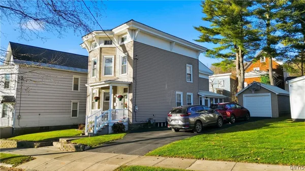 $189,900 | 14 Diamond Street, Little Falls, NY 13365