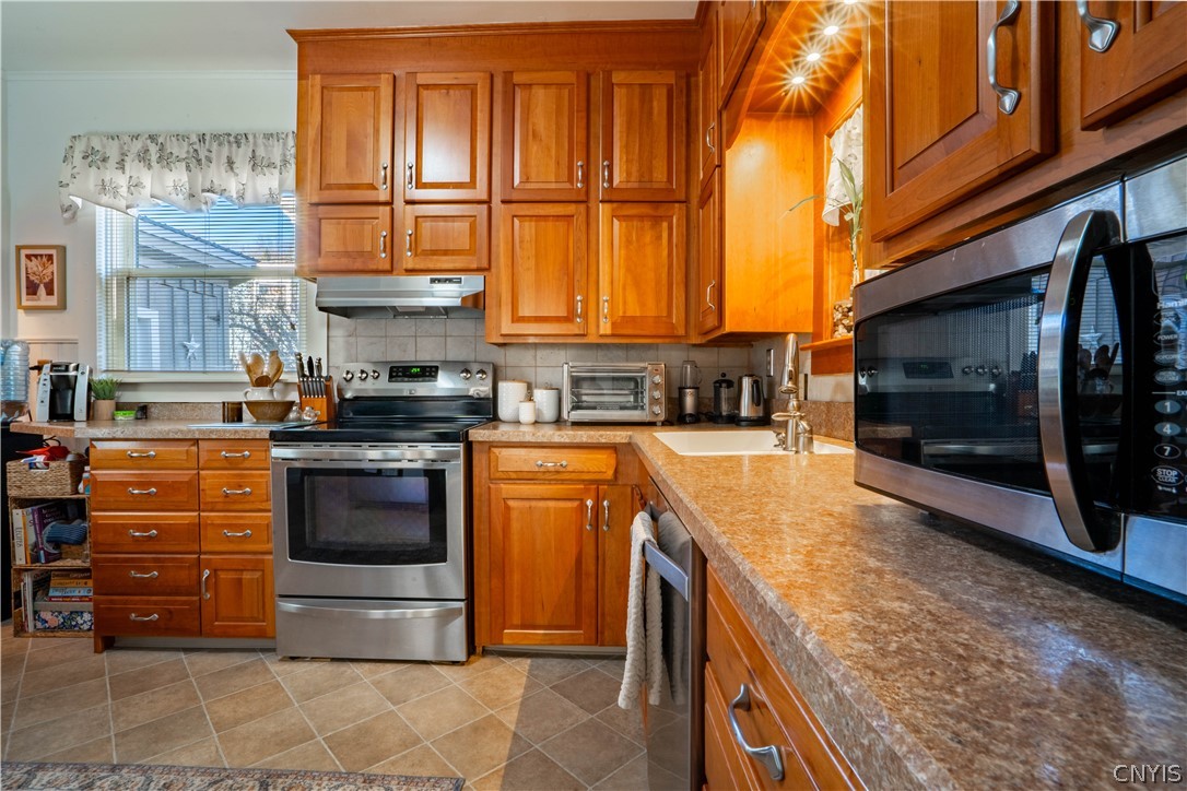 14 Diamond Street Little Falls, NY 13365 - Photo 8 of 50