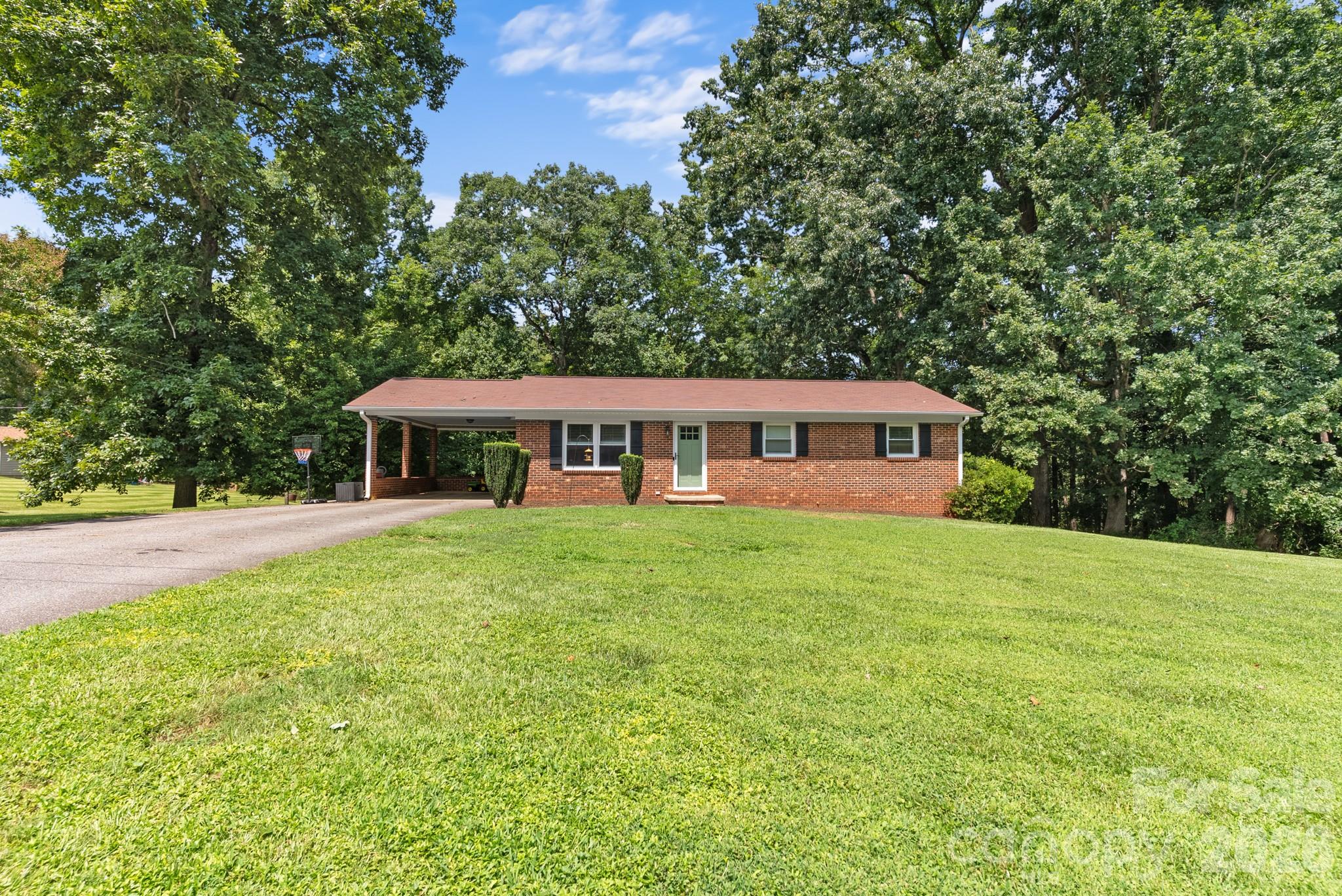 132 Blue Ridge Road State Road, NC 28676 - Photo 22 of 35 Gallery Image 22