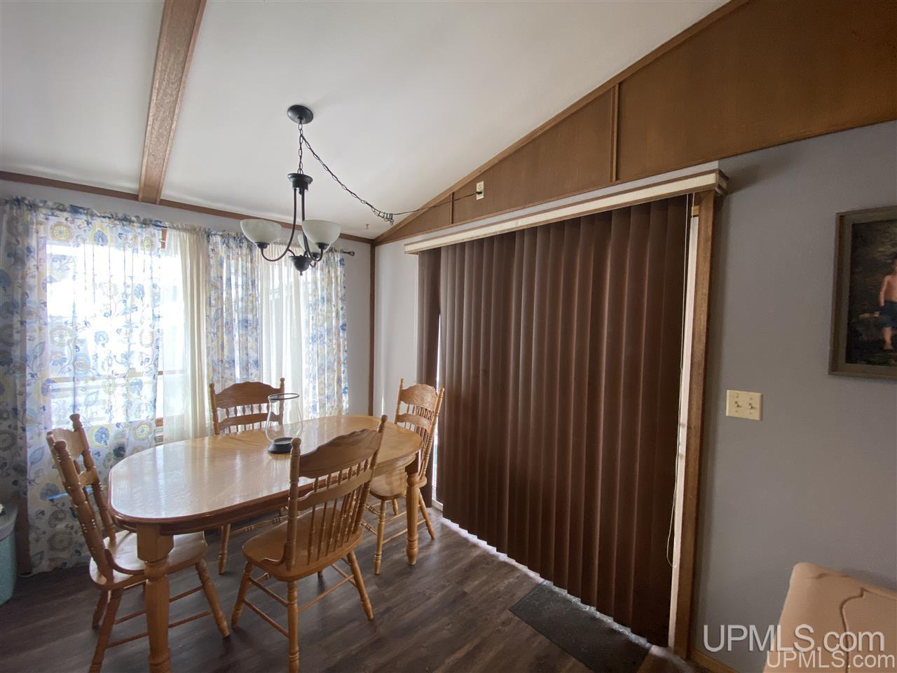 245 North Rose Street Ishpeming, MI 49849 - Photo 10 of 33