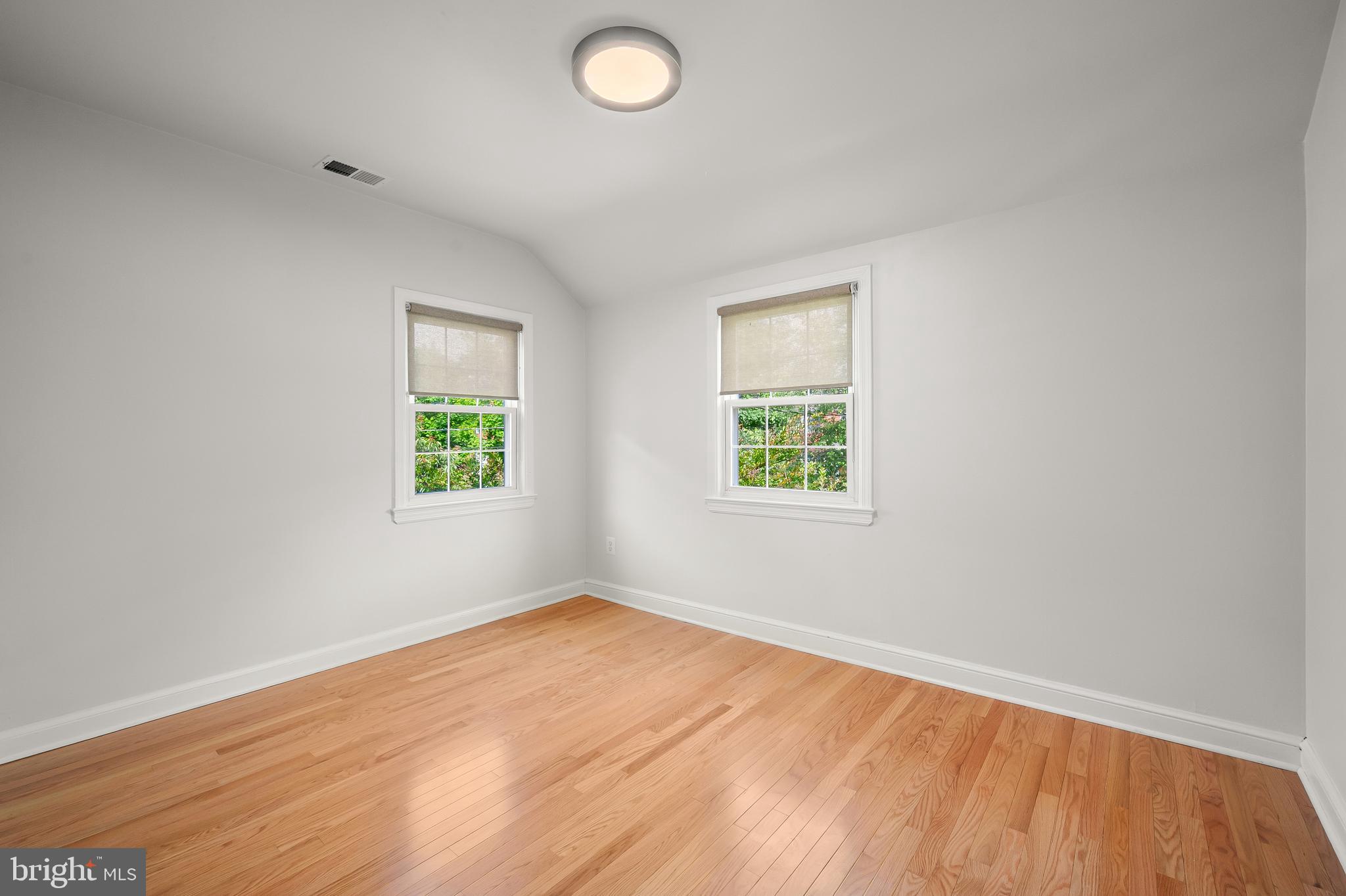 2110 Dayton Street Silver Spring, MD 20902 - Photo 36 of 54
