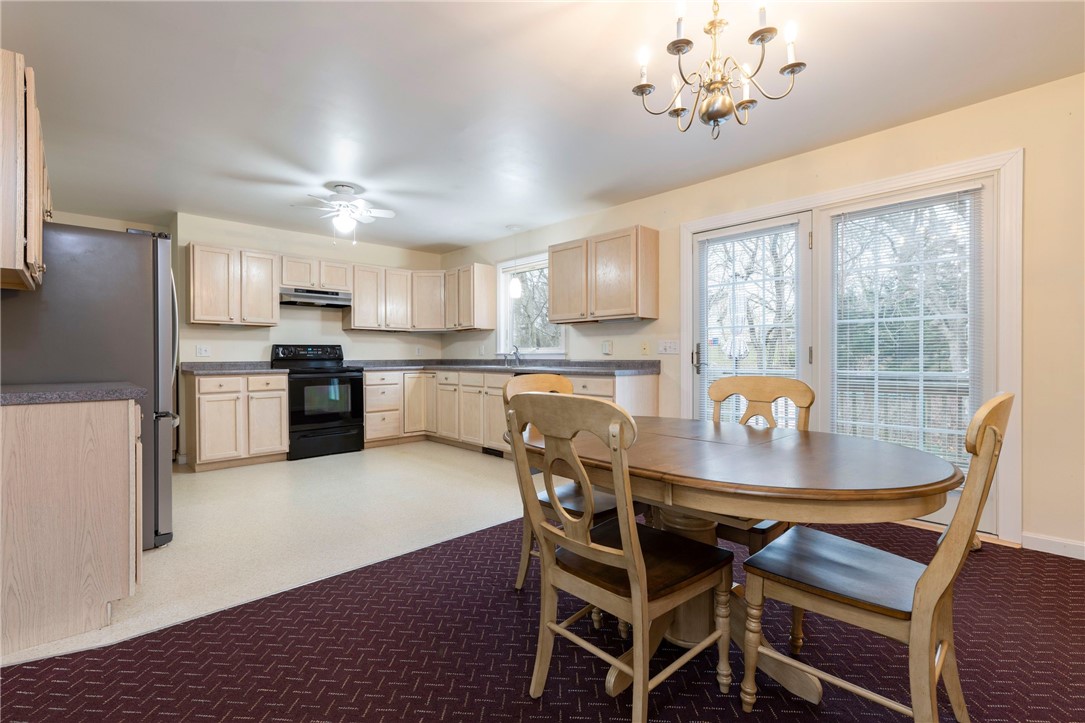 16 Trolley Lane Westerly, RI 02891 - Photo 11 of 34