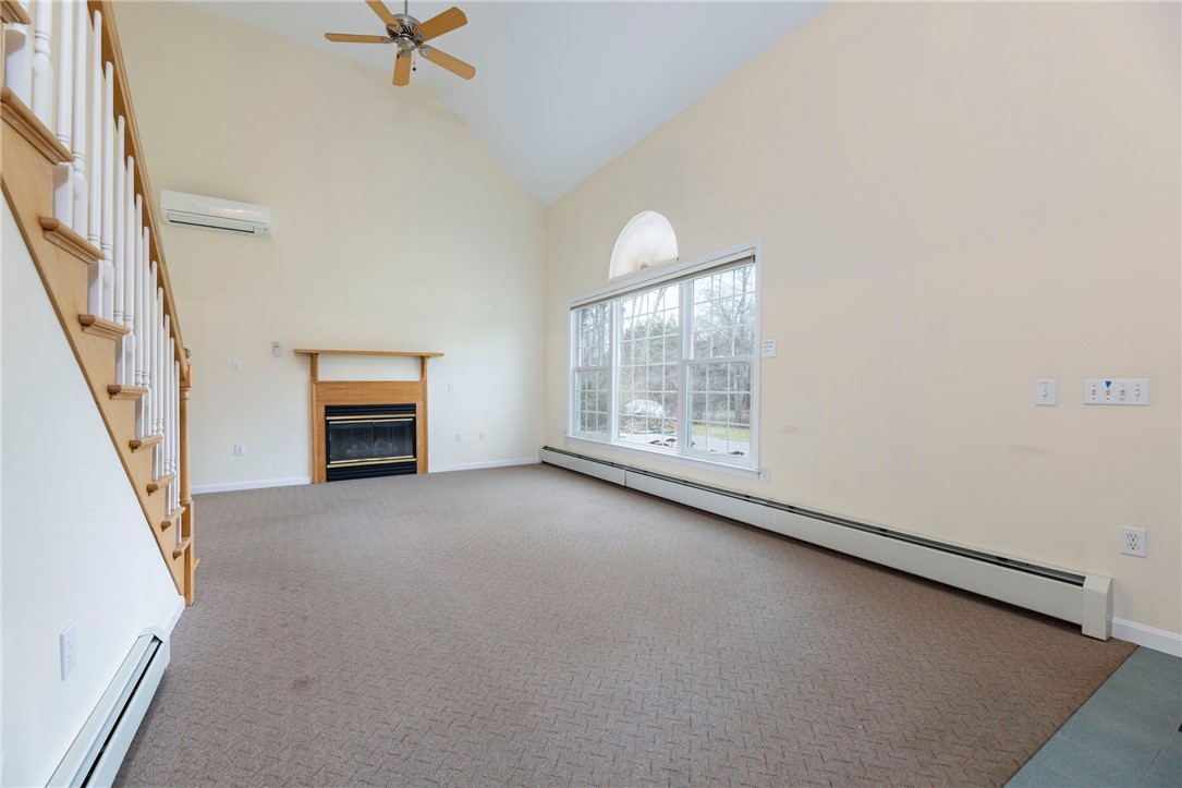 16 Trolley Lane Westerly, RI 02891 - Photo 15 of 34