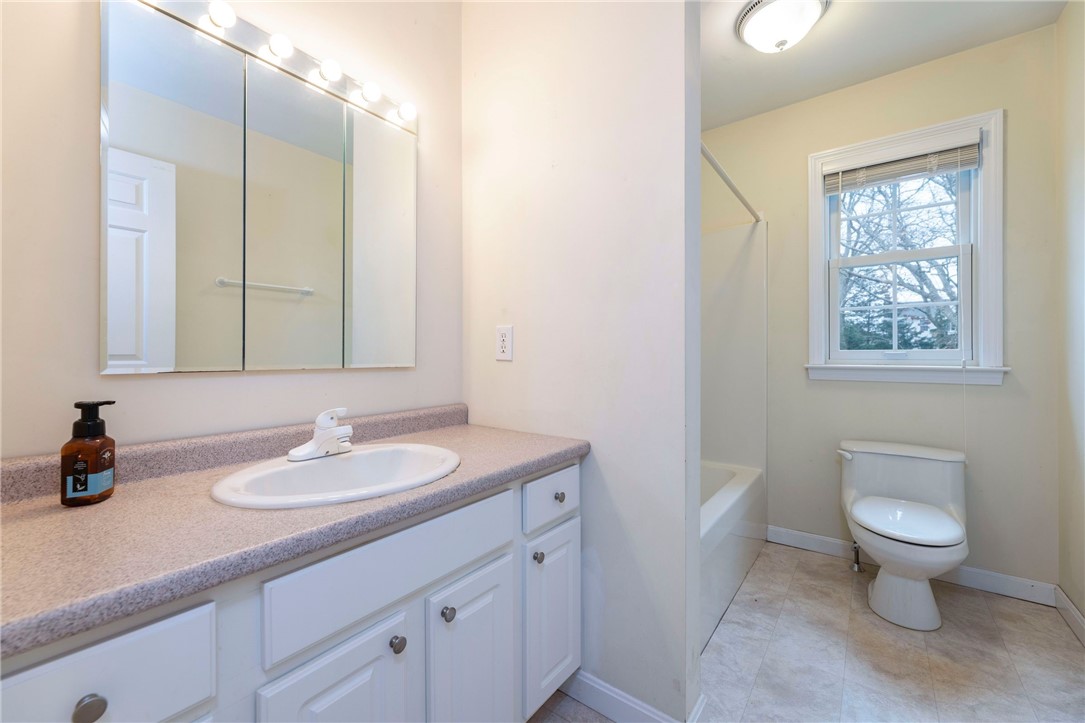 16 Trolley Lane Westerly, RI 02891 - Photo 18 of 34