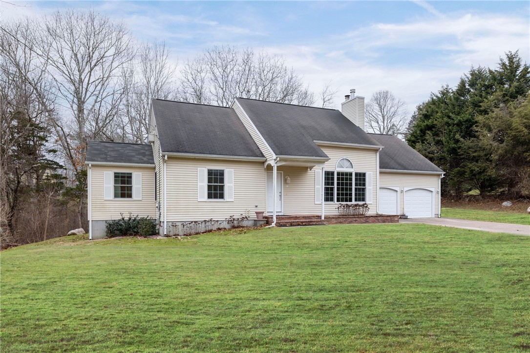 16 Trolley Lane Westerly, RI 02891 - Photo 2 of 34