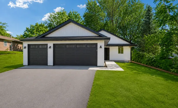 $390,000 | 1275 Bellflower Lane Northeast, Owatonna, MN 55060