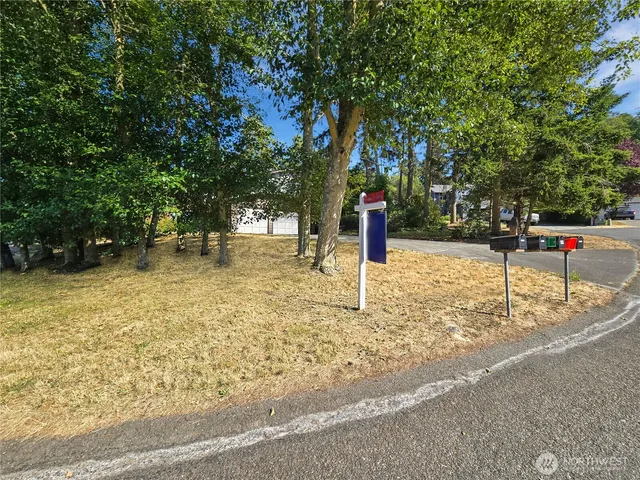 $537,500 | 2283 Darvic Place, Oak Harbor, WA 98277