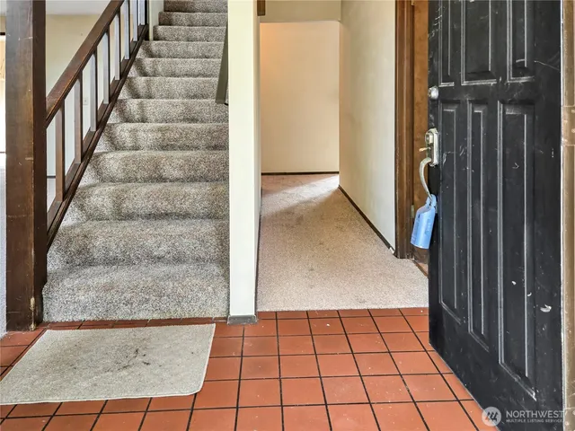 a view of an entryway