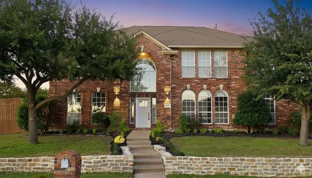 $5,999 | 7505 Larchmont Drive, Dallas, TX 75252