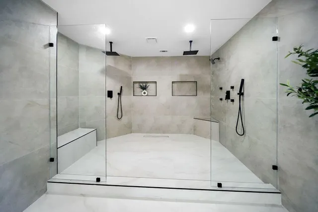 $6,400 | 7505 Larchmont Drive, Dallas, TX 75252