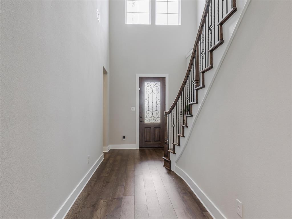 544 Majors Road Van Alstyne, TX 75495 - Photo 29 of 36 a view of entryway with wooden floor