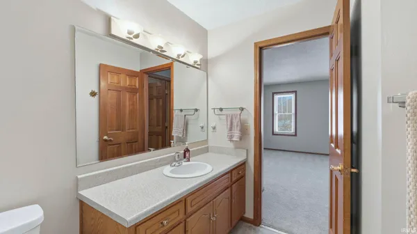 $360,000 | 2101 White Plains Court, Fort Wayne, IN 46815