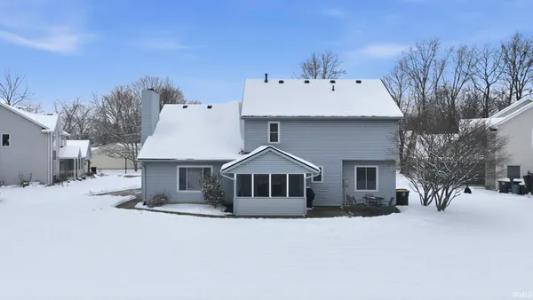 $360,000 | 2101 White Plains Court, Fort Wayne, IN 46815