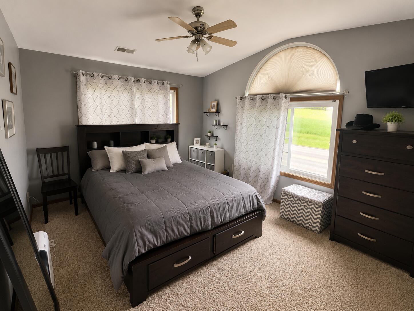 3615 85th Street, Unit F Kenosha, WI 53142 - Photo 10 of 12 Primary bedroom