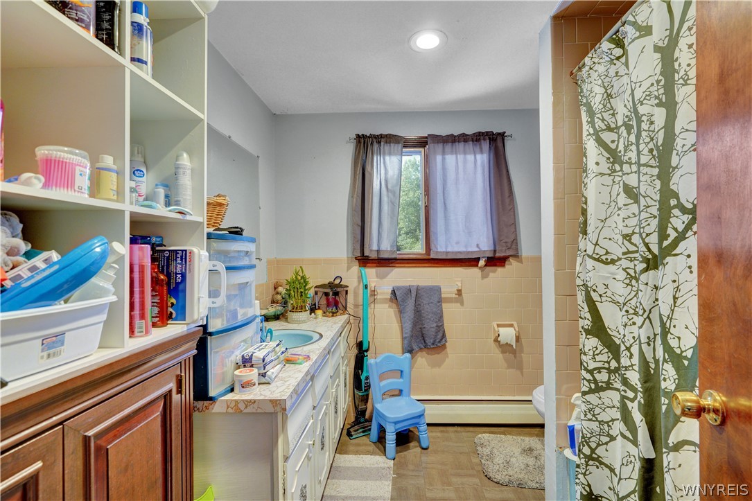 2995 Angle Road Orchard Park, NY 14127 - Photo 21 of 29 upstairs bathroom