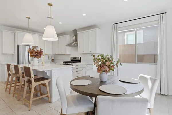 $3,200 | 20234 West Turney Avenue, Litchfield Park, AZ 85340