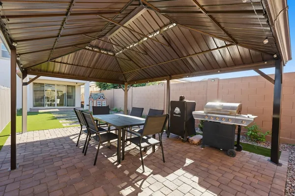 $3,200 | 20234 West Turney Avenue, Litchfield Park, AZ 85340
